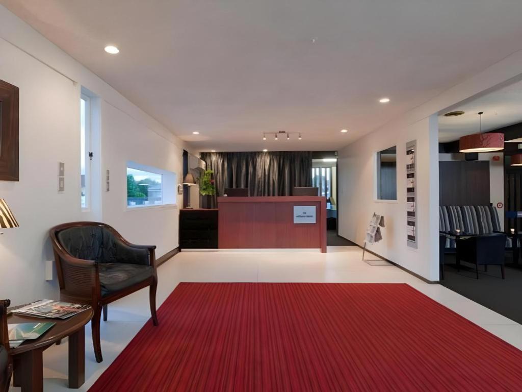 The Riccarton Hotel Christchurch Exterior photo