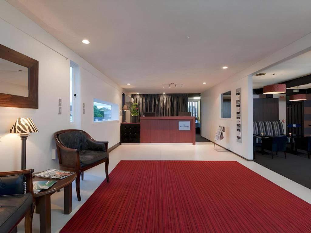 The Riccarton Hotel Christchurch Exterior photo