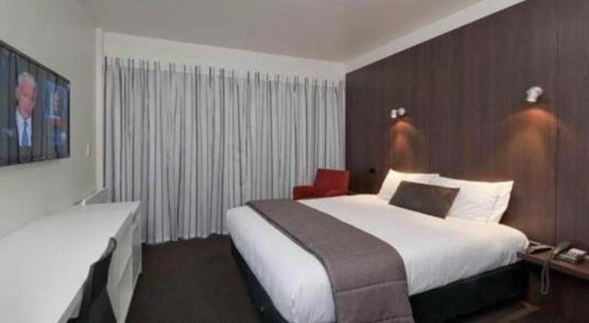 The Riccarton Hotel Christchurch Exterior photo