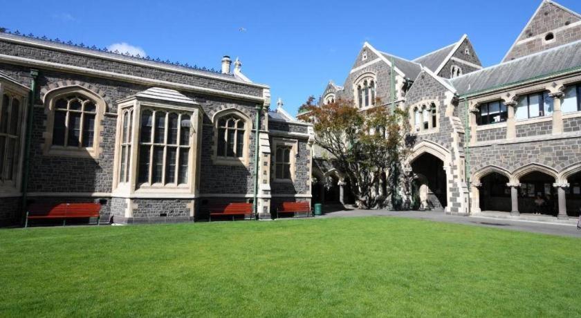 The Riccarton Hotel Christchurch Exterior photo